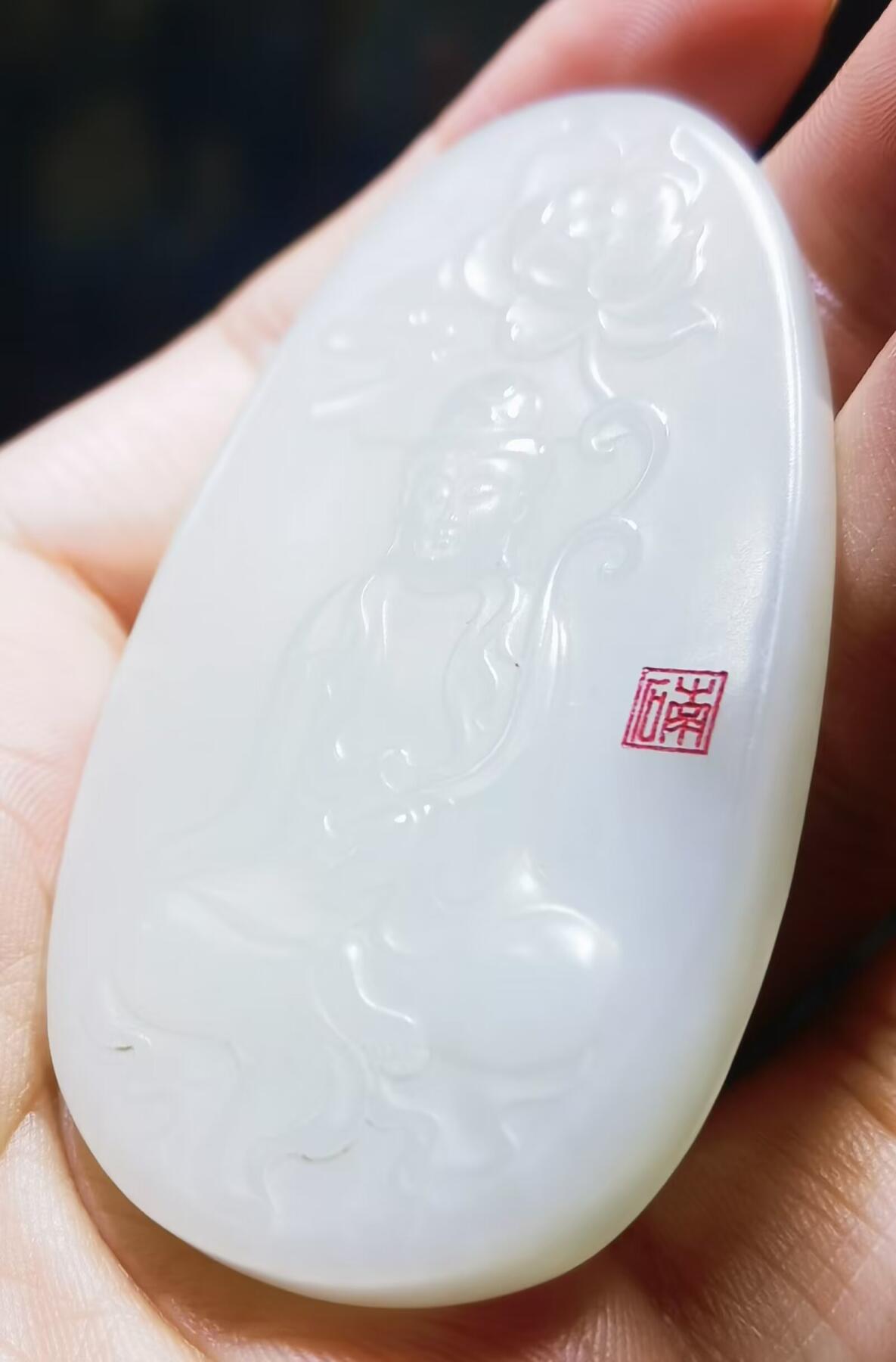 和田白玉观音牌