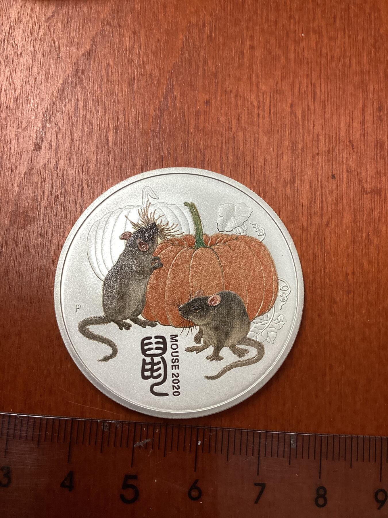 长老汇龙年精选第二十四场拍卖 2020澳大利亚鼠年1盎司1澳元彩色银币，.9999银，发行量3万，带金色外圈