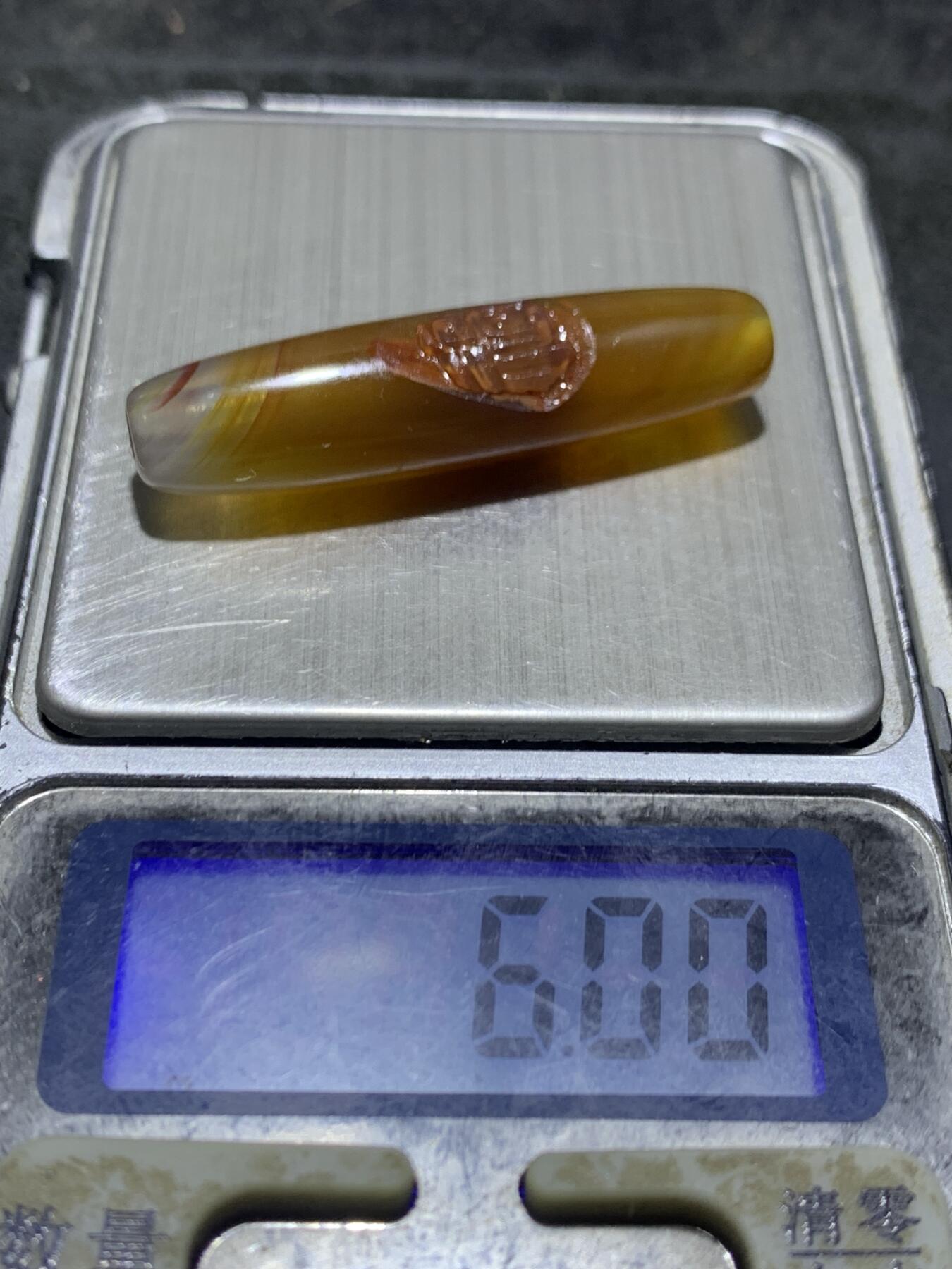 精美亚光高玉化缠丝玛瑙手工雕刻福字桶珠一颗