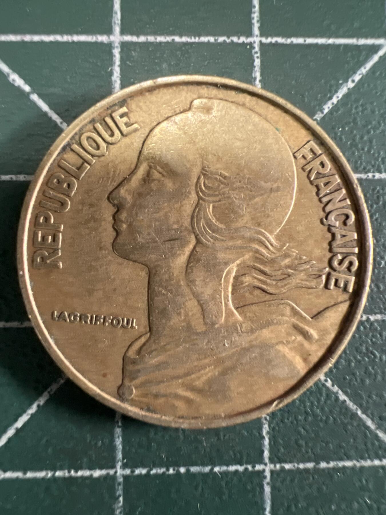 第686期 硬币专场 （无押金，捡漏，全场50包邮，偏远地区除外，接收代拍业务，本店十天发一次货） 法国20分