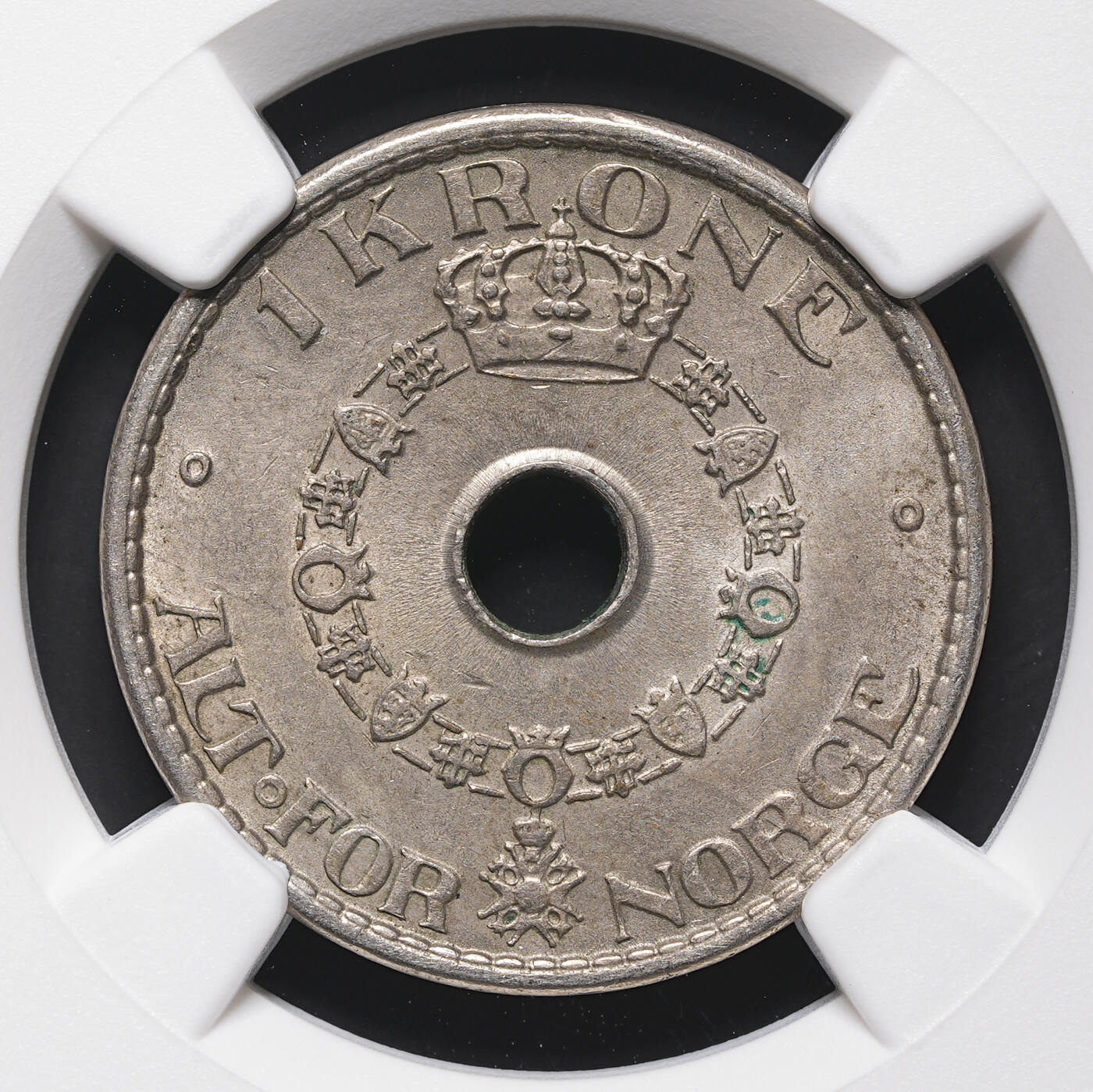 修遠堂世界钱币第三十七期 全场包邮 NGC MS63 1939年挪威1克朗 少见年份 书价100美金
