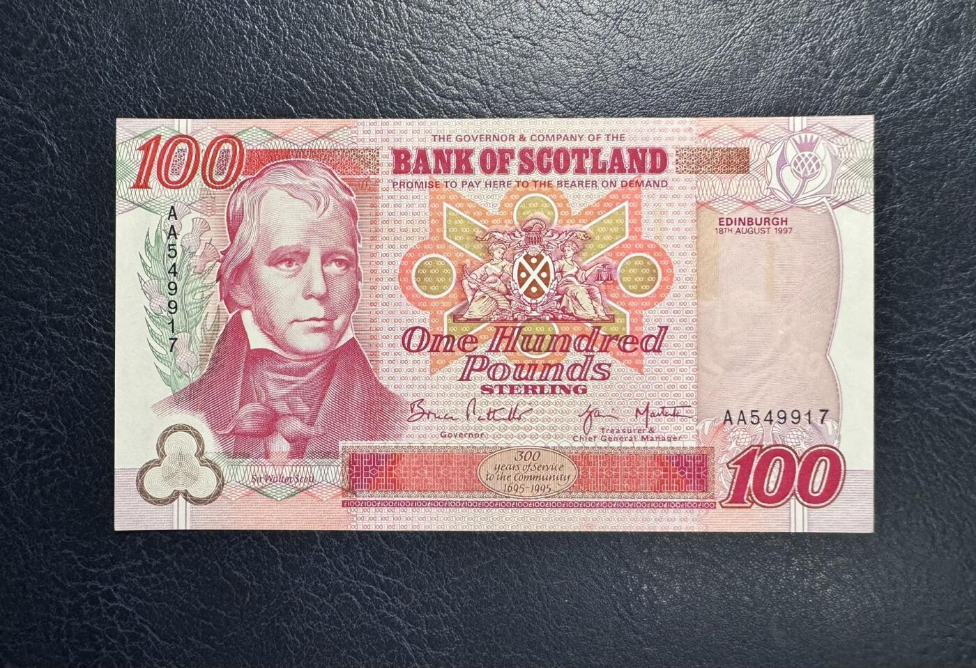 收藏联盟Quantum Auction 第371期拍卖  苏格兰银行1997年100镑纪念钞首发AA冠 品相UNC- 细节如图