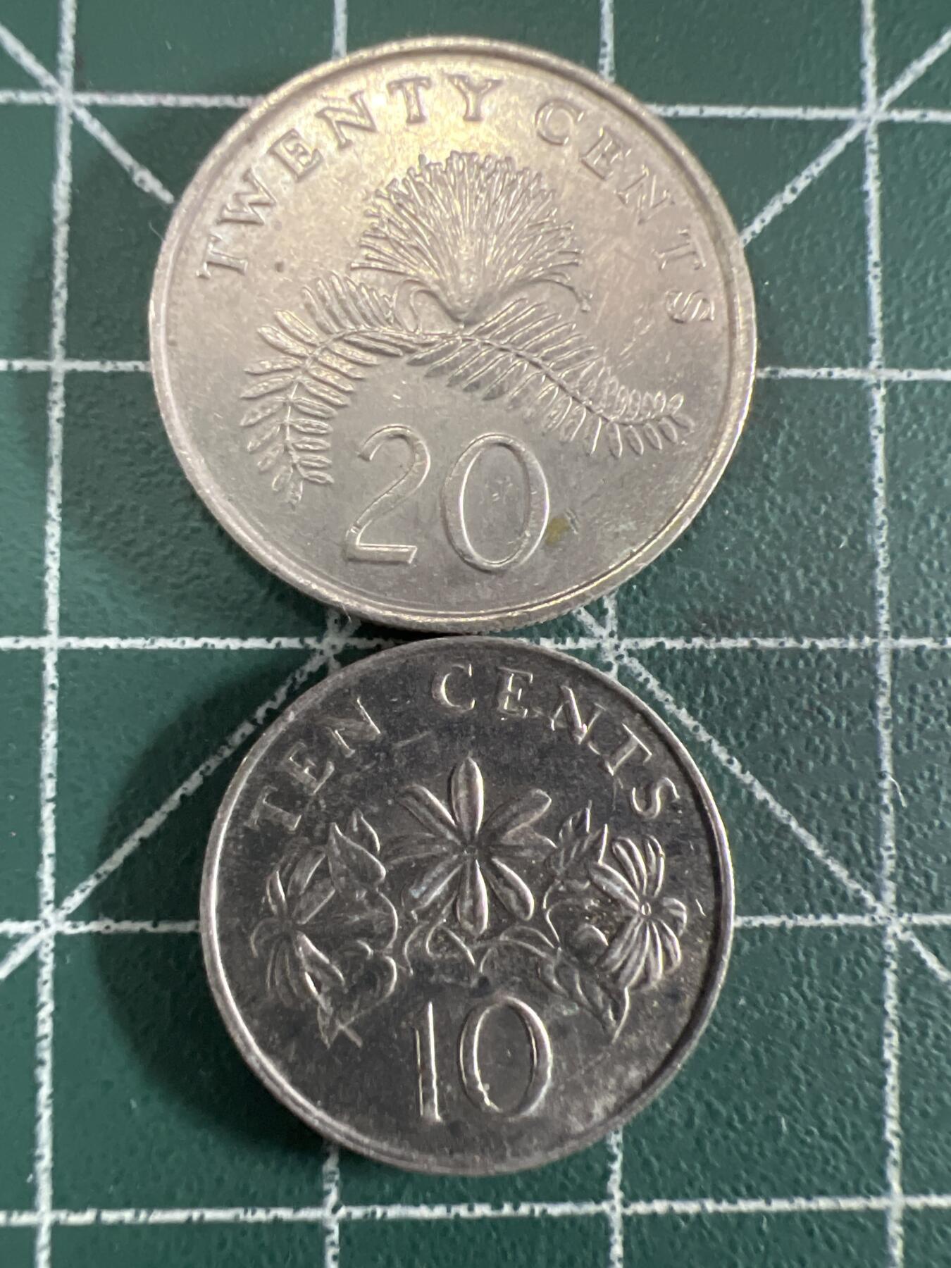 第686期 硬币专场 （无押金，捡漏，全场50包邮，偏远地区除外，接收代拍业务，本店十天发一次货） 新加坡  2枚