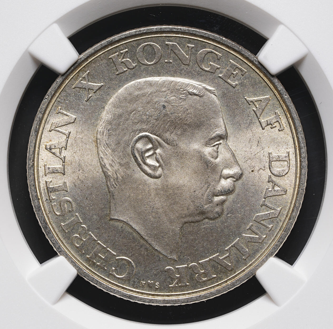 修遠堂世界钱币第三十七期 全场包邮 NGC MS64 1937年丹麦国王登基25周年纪念2克朗银币