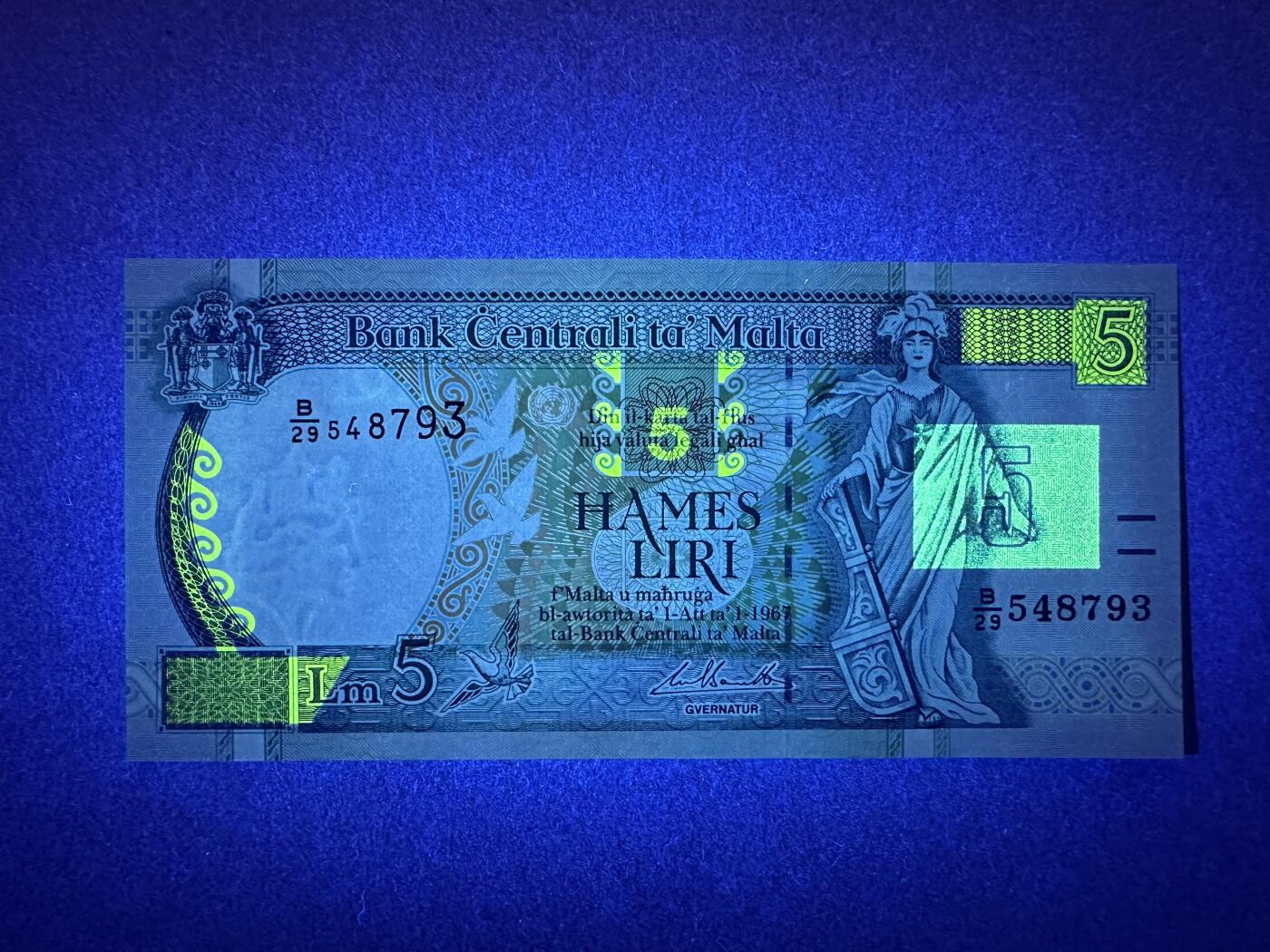 《张总收藏》164期-周日外币超精品 马耳他5里拉 UNC 1994年
