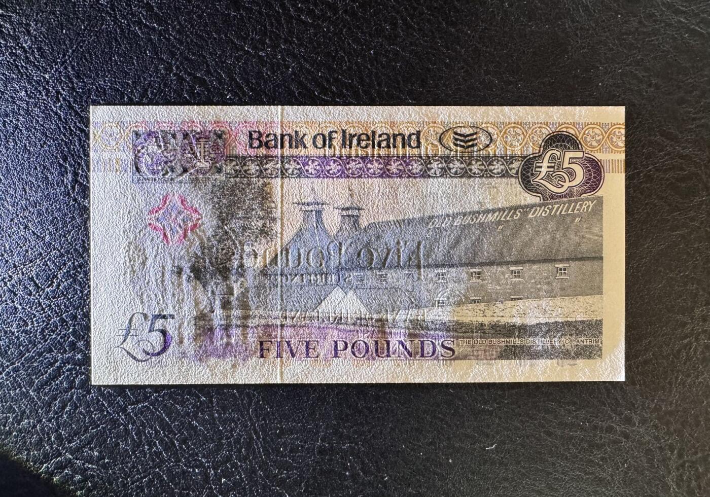收藏联盟Quantum Auction 第371期拍卖  北爱尔兰2008年5镑 品相全新UNC 号码无47 布什米尔酒厂纪念