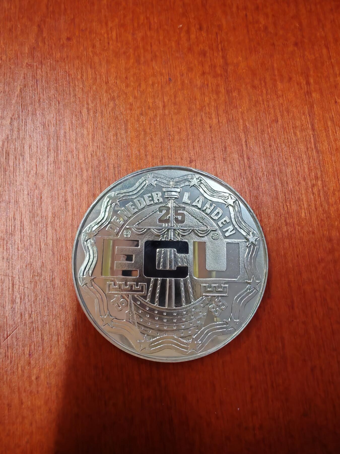 长老汇龙年精选第二十七场拍卖 1989荷兰25欧元精制银币，25克925银，5000枚