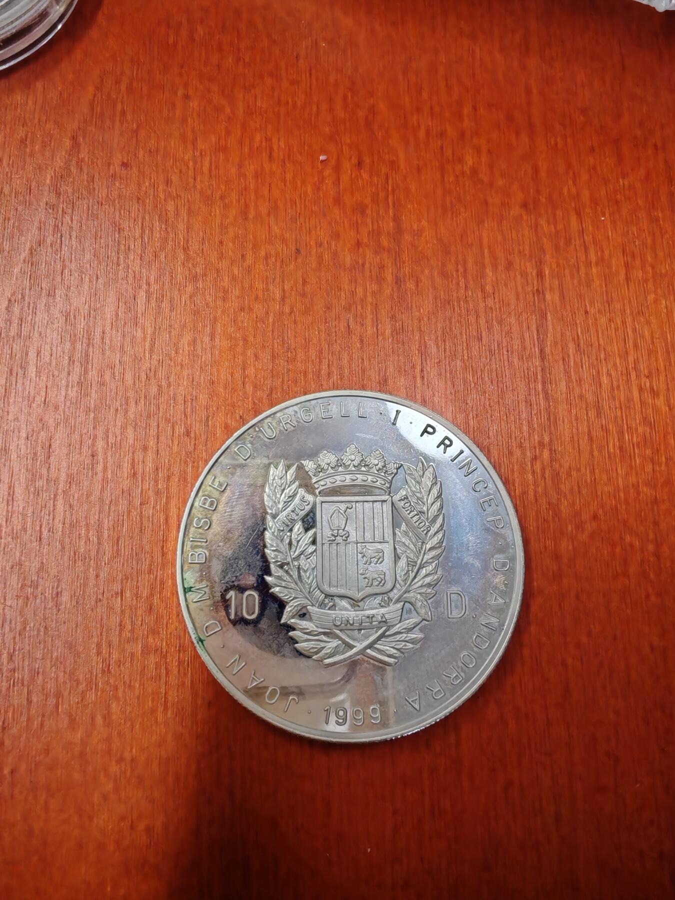 长老汇龙年精选第二十七场拍卖 1999安道尔千禧最后的晚餐10第纳尔1盎司精制银币，1.5万枚