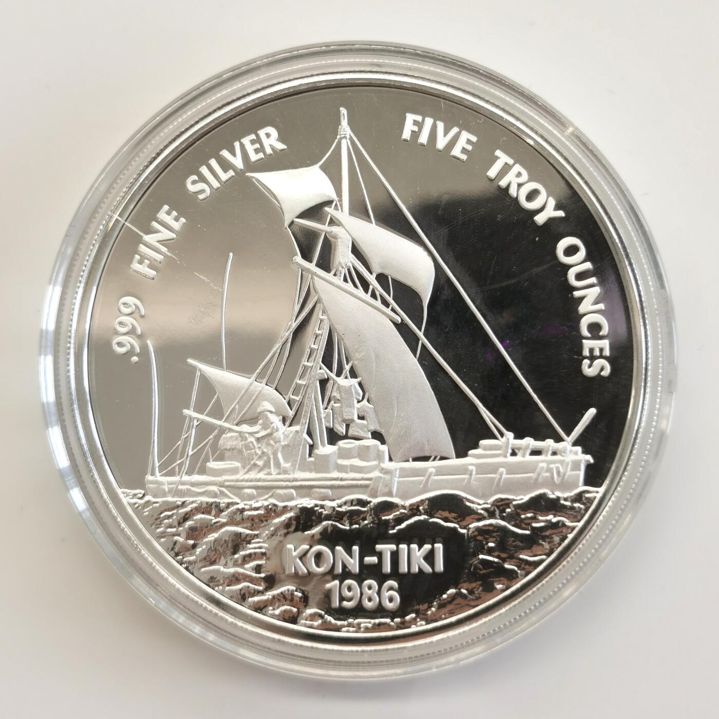 博洋堂“长夏未央”8月精品专场暨第089期（全场包邮） 1986西萨摩亚“康提基”号25塔拉纪念银币，5oz，纯度99.9%，直径65mm。原盒原证（证书号：9545）。1988年克劳斯最具艺术币（Most Artistic Coin）。