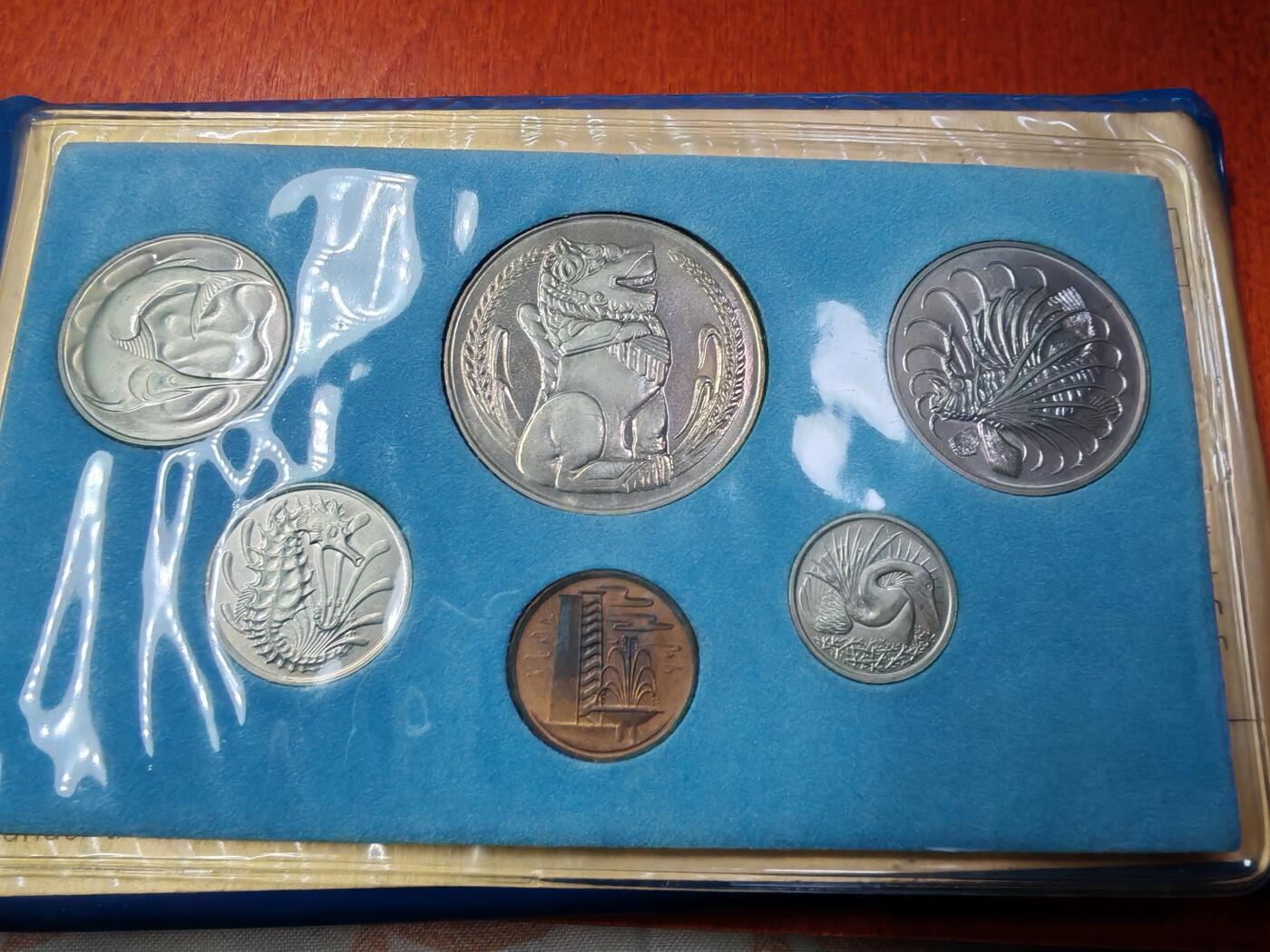 长老汇龙年精选第二十八场拍卖 1982新加坡狗年6枚套币