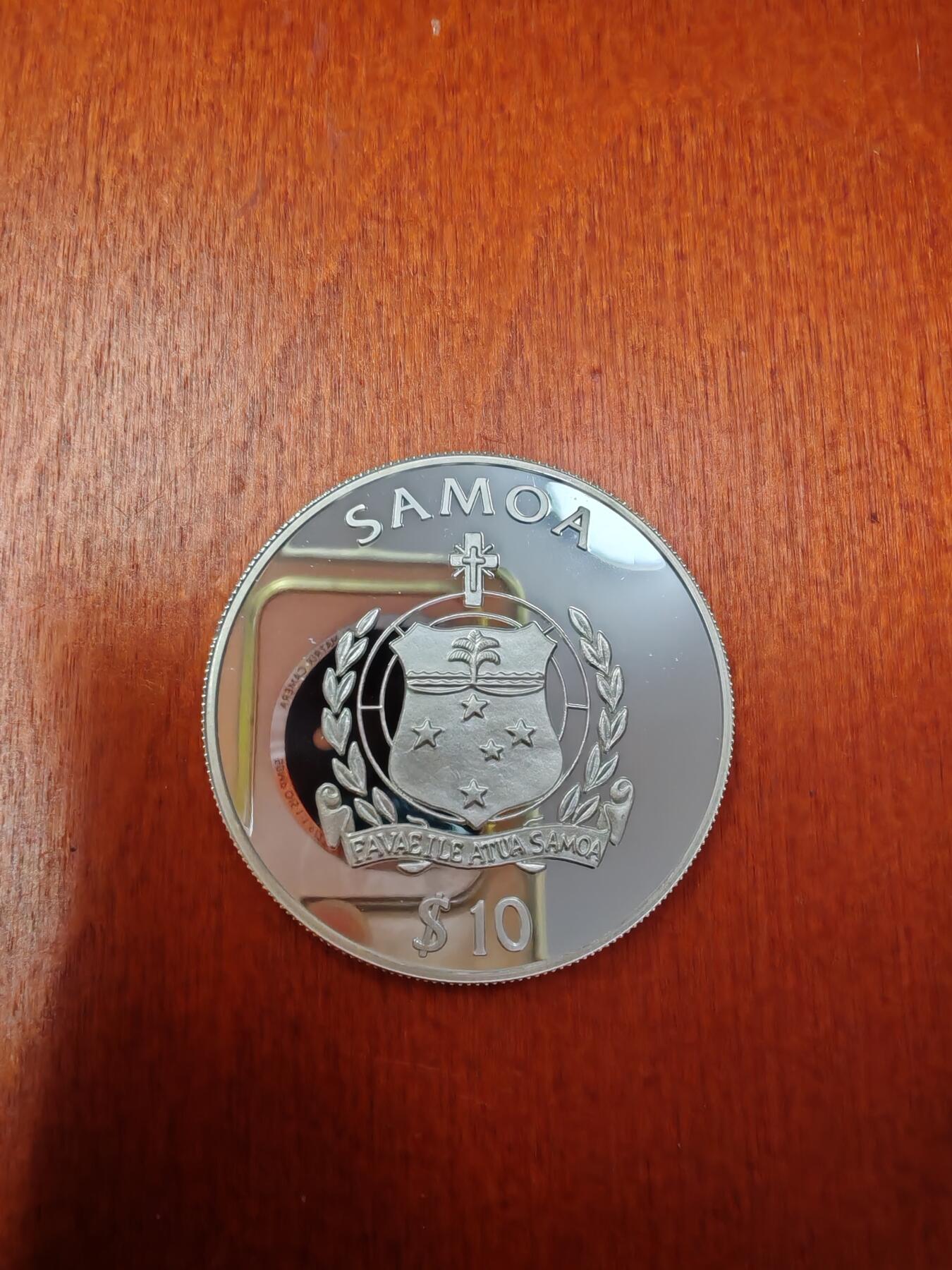 长老汇龙年精选第二十八场拍卖 1998萨摩亚世界杯10元精制银币，1万枚