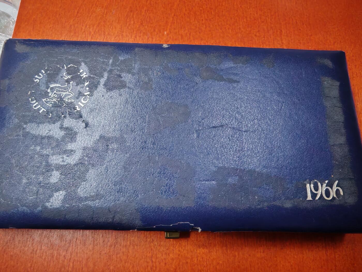长老汇龙年精选第二十八场拍卖 1966南非7枚精制币套装，有盒无证