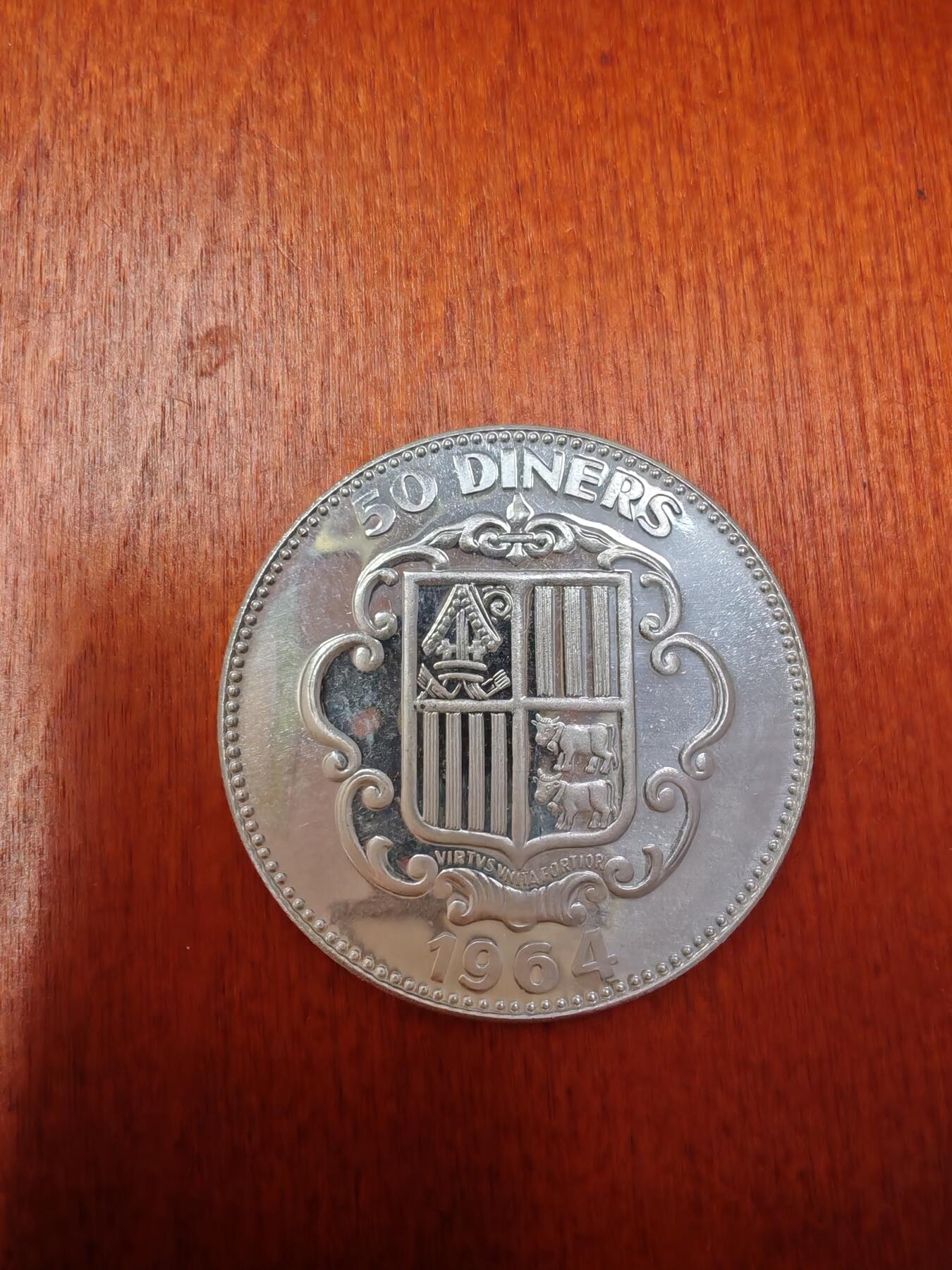 长老汇龙年精选第二十八场拍卖 1964安道尔拿破仑一世50第纳尔精制银币，珍稀币，2350枚