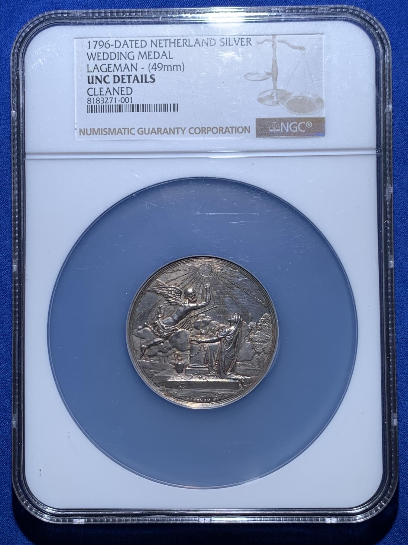 《竞宝斋》第302场- 周日，周一，周二  3场连拍 （全场包邮） NGC UNCD 荷兰1796安东尼.雅各布.比伦斯与苏珊娜.哈希娜.威林克金婚纪念章49mm 大盒