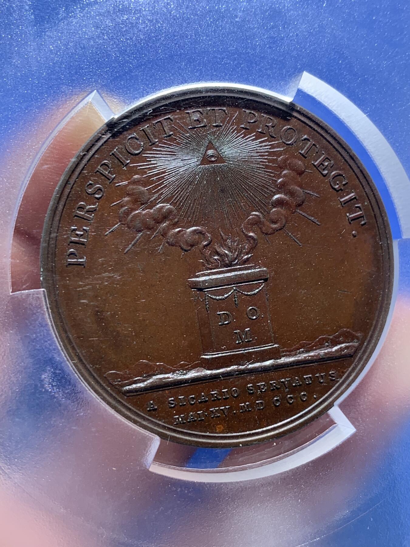 《竞宝斋》第302场- 周日，周一，周二  3场连拍 （全场包邮） PCGS SP63 英国 1800年 国王乔治三世遇刺生还铜章 高浮雕巧克力色 全视之眼