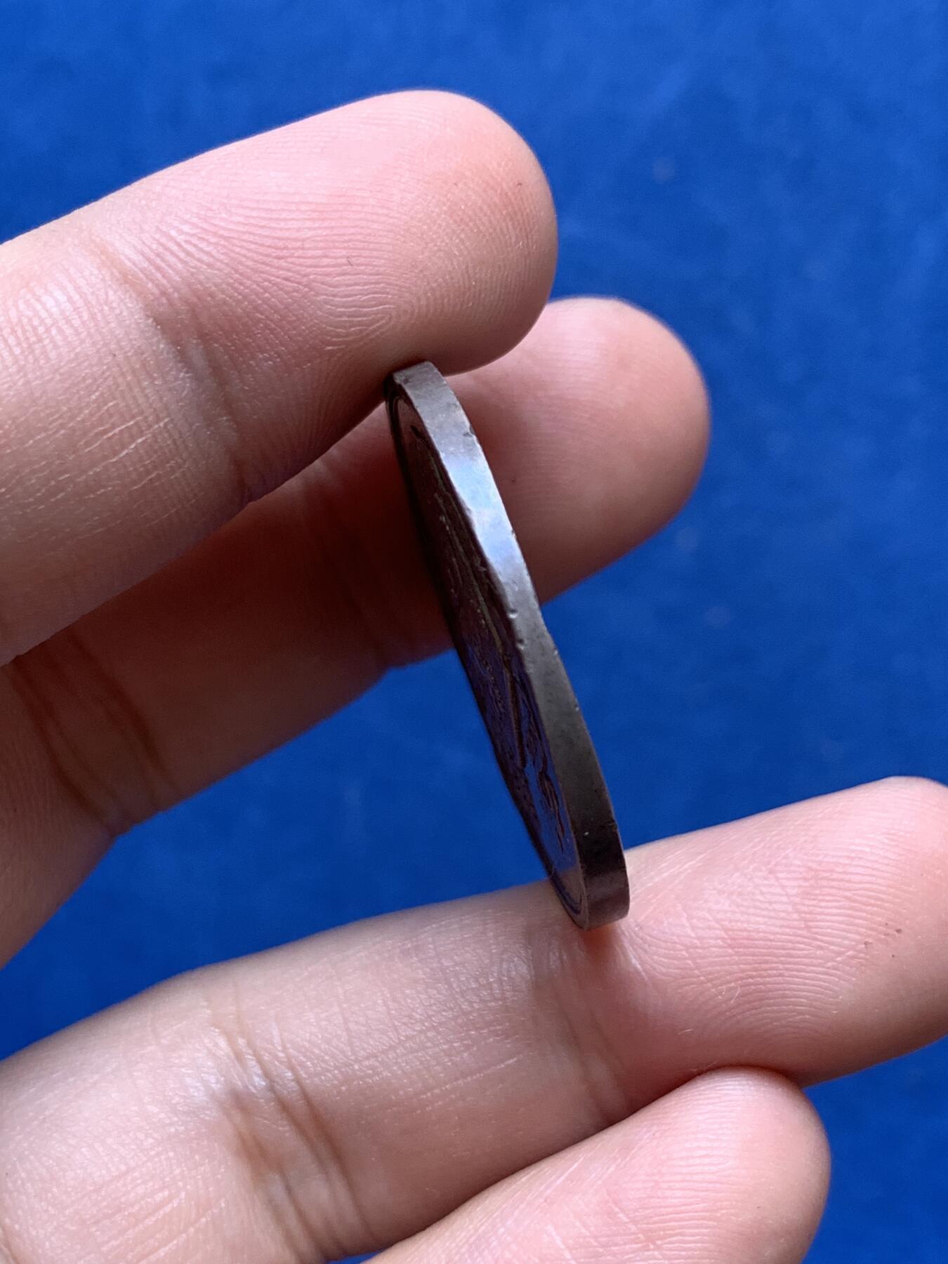 《竞宝斋》第302场- 周日，周一，周二  3场连拍 （全场包邮） 比利时航海银质代币，骑着海豚的小天使手持三叉戟，12.89g，32.2mm