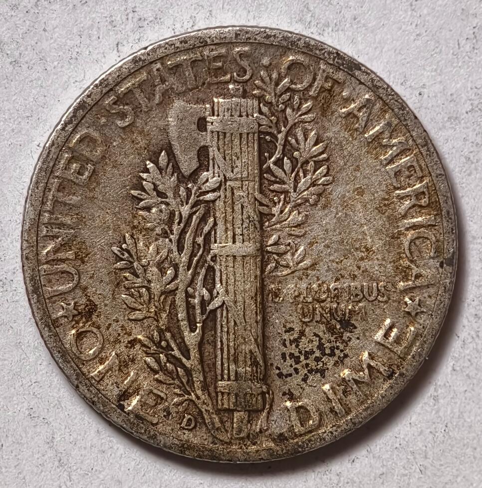 紫瑗钱币——第414期 美国 1945年 D版 墨丘比利 小飞侠 10美分 2.5克 0.9银