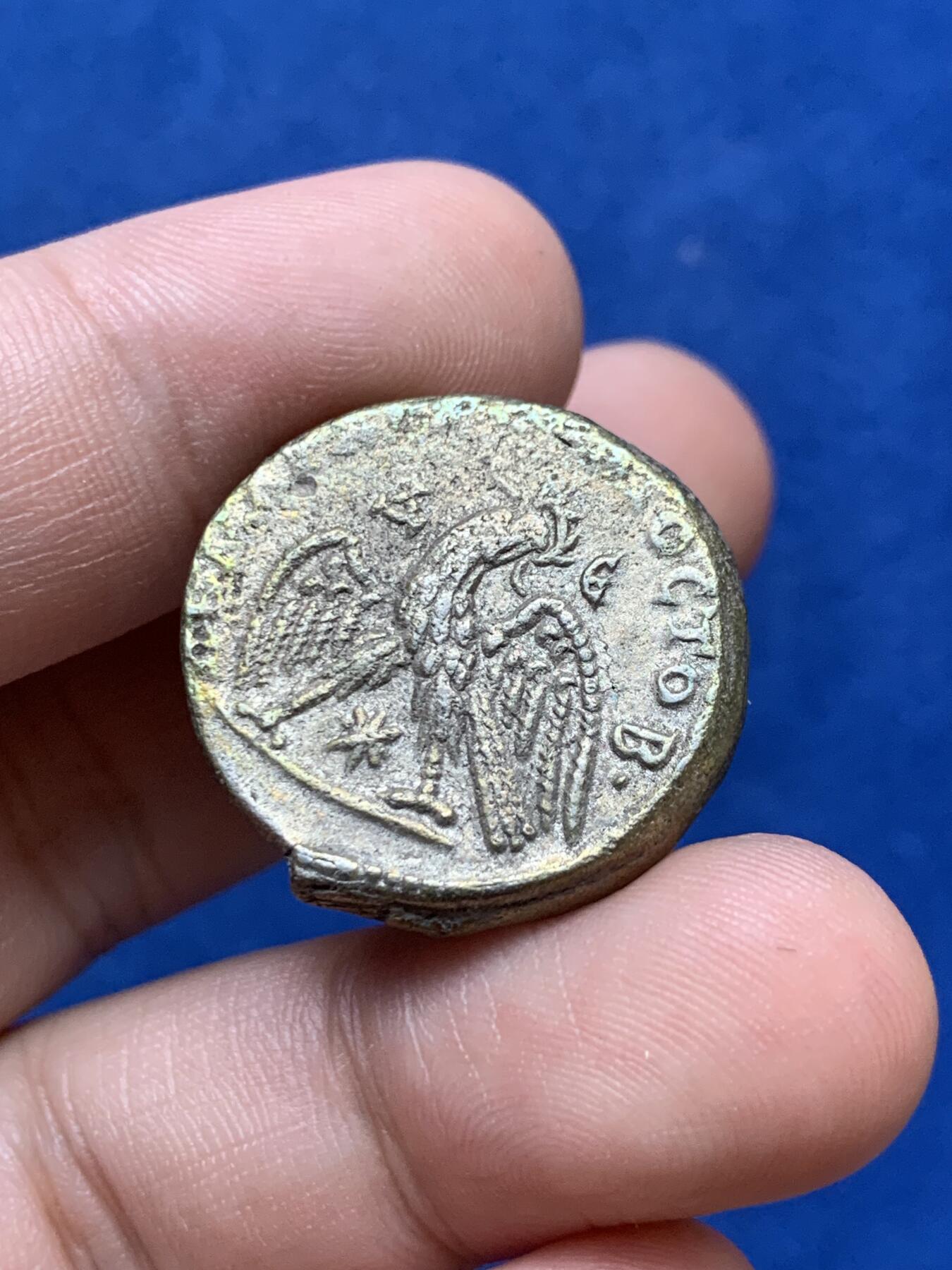 《竞宝斋》第301场 竞宝斋自有渣渣专场- 周日，周一，周二  3场连拍 （全场包邮） 古罗马 叙利亚行省 公元218-220年 闪电鹰 4德拉克马银币 材质为银铜合金 Billon