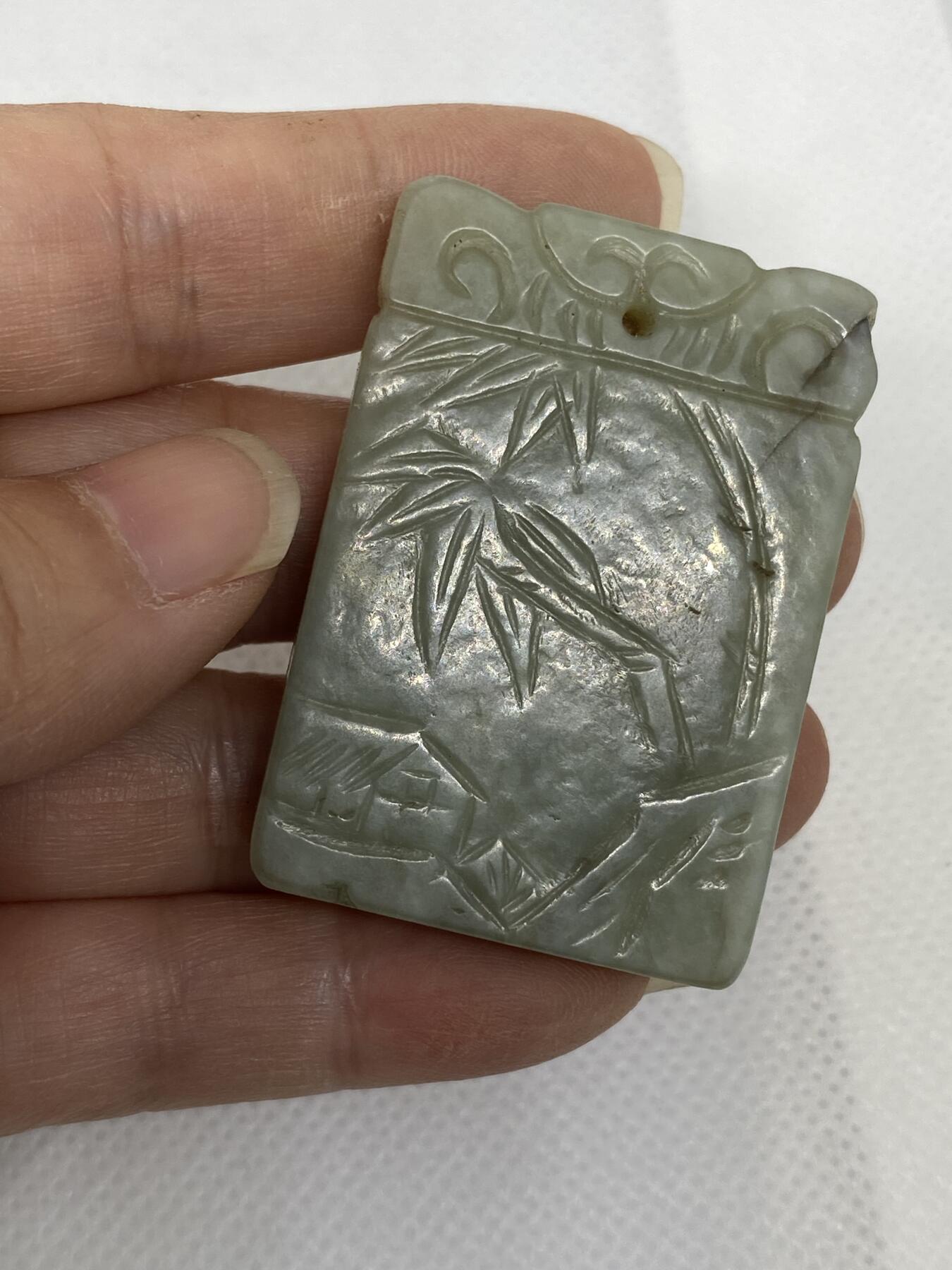 老和田玉吉字牌，尺寸4.3*3厘米，品相如图，500包快递