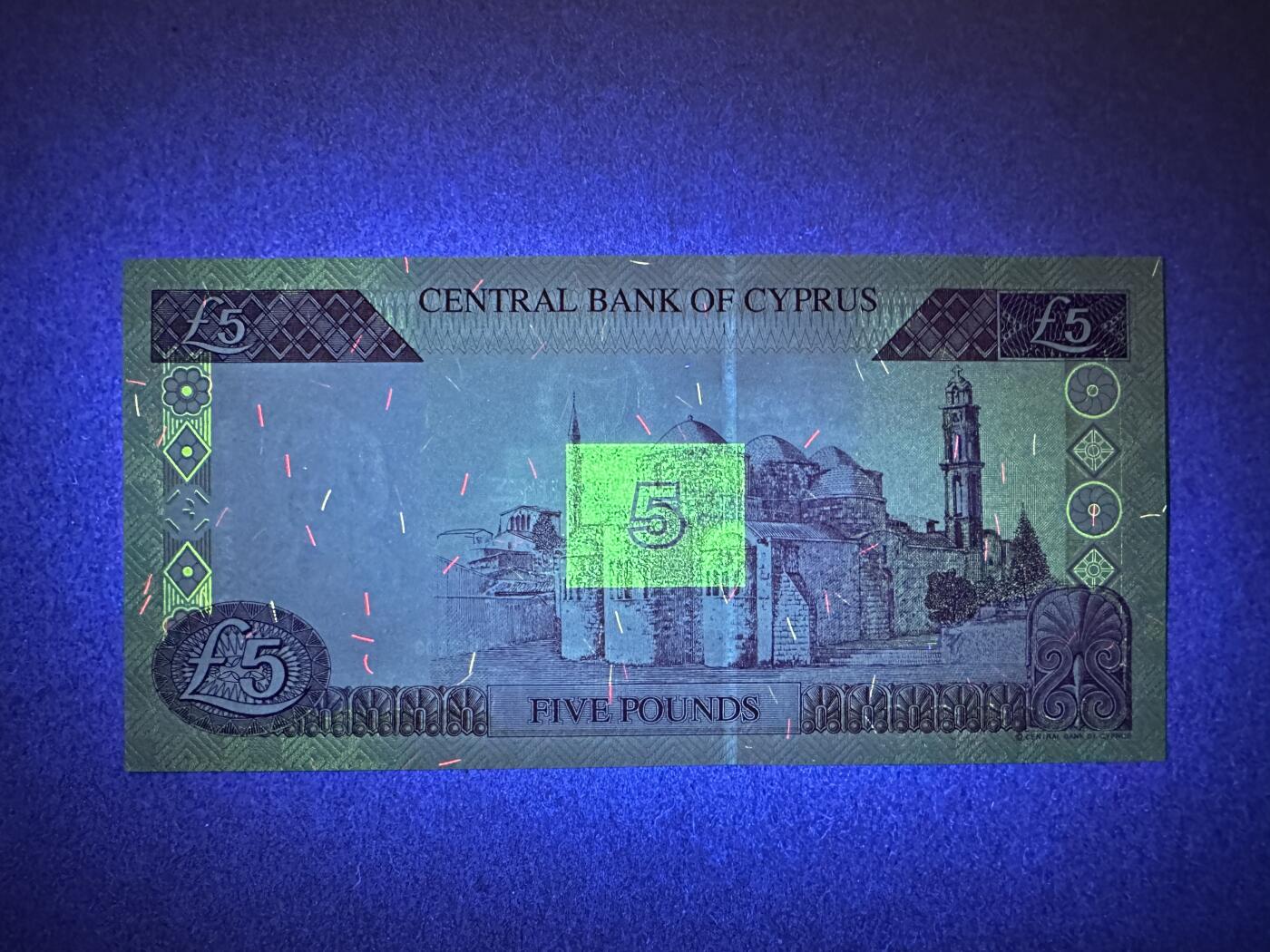 《张总收藏》165期-周日外币超精品 塞浦路斯5镑 UNC 2003年版 无47