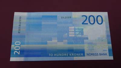 【世界钱币】精选微拍第132期暨2024年第43期  各类库存杂货 2016年挪威200克朗 全新绝品尾号099