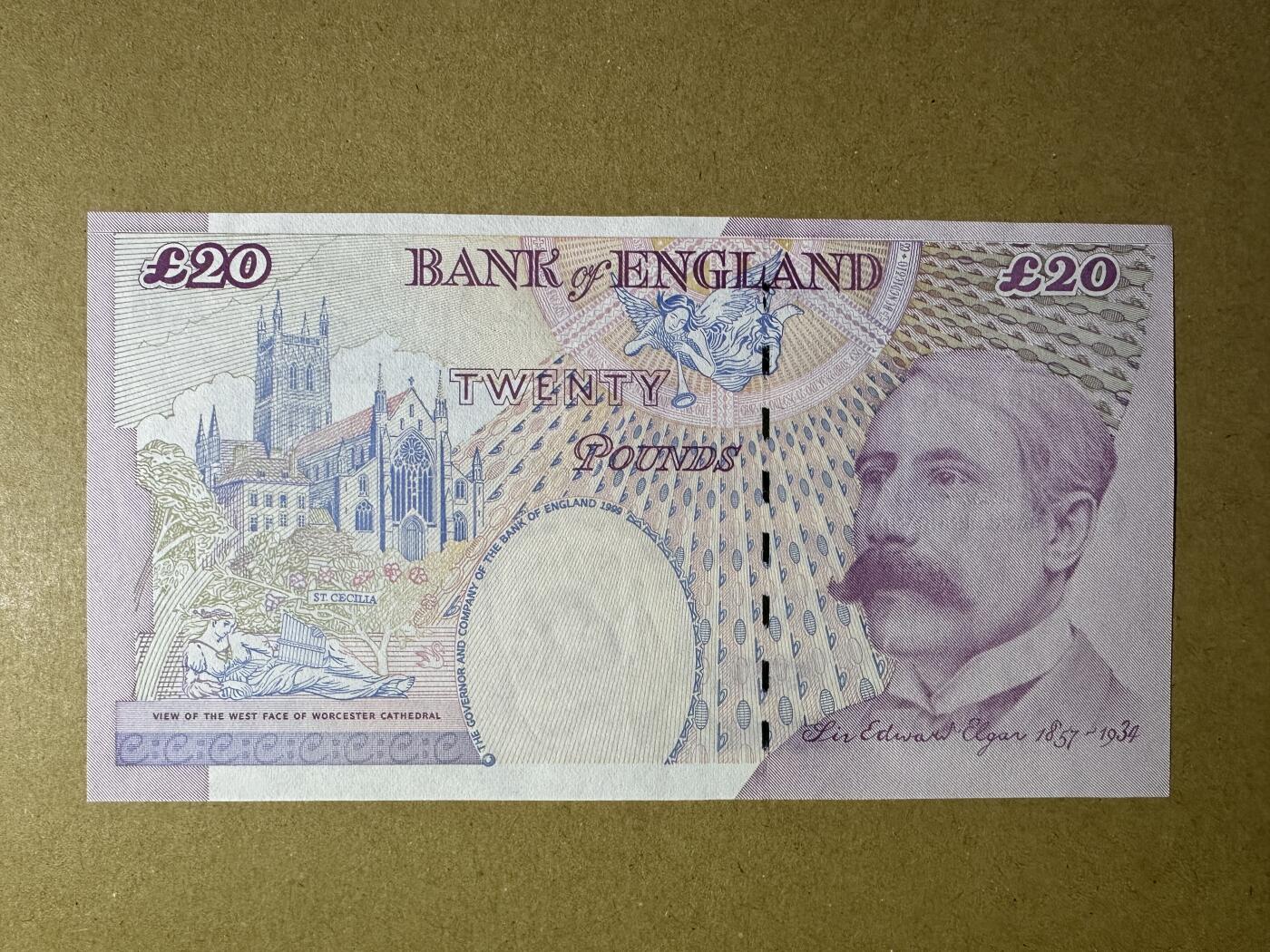 《张总收藏》165期-周日外币超精品 英格兰20镑 UNC E序列再版女王 首签