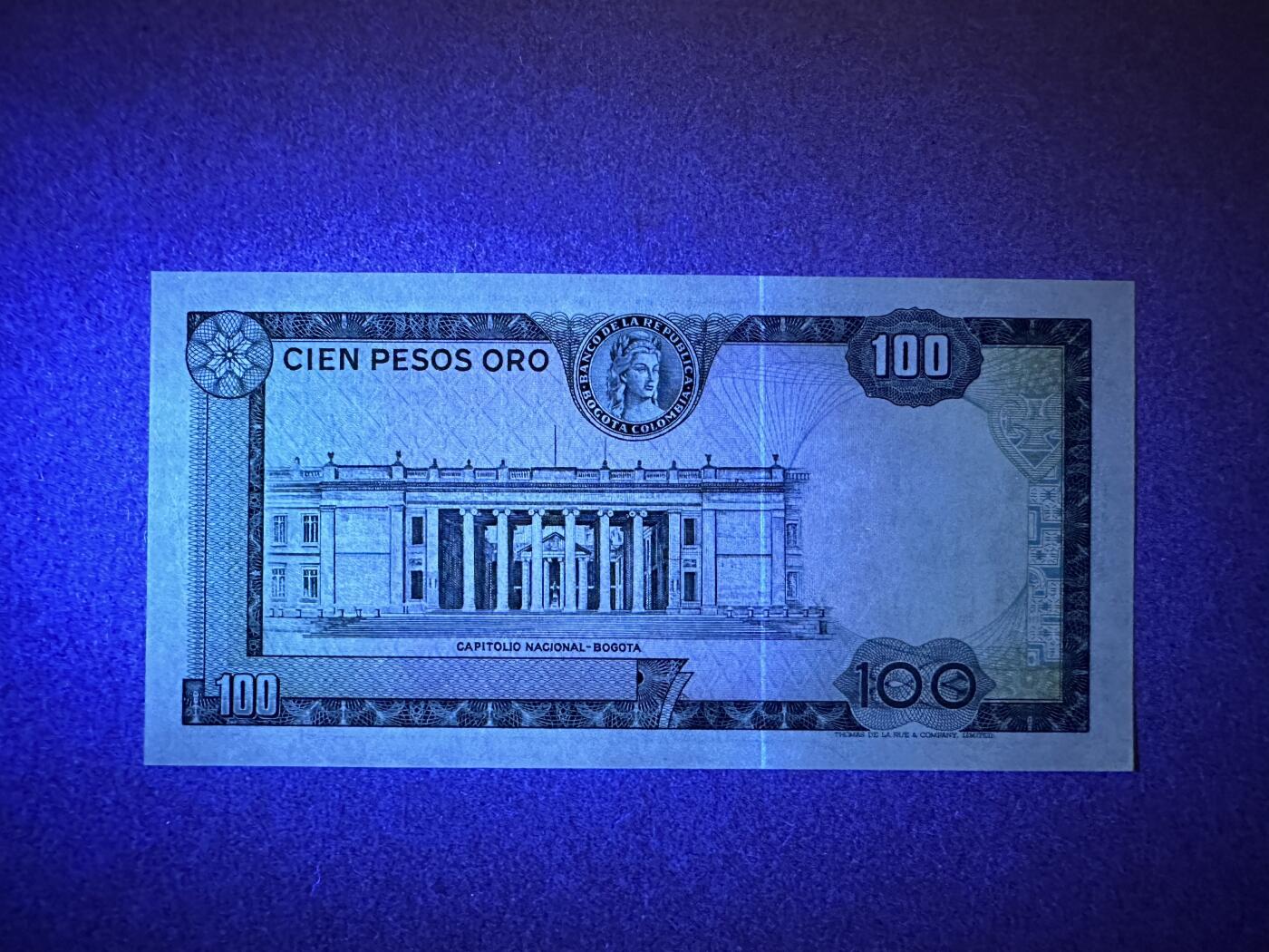 《张总收藏》165期-周日外币超精品 哥伦比亚100比索 UNC 1973年老版本