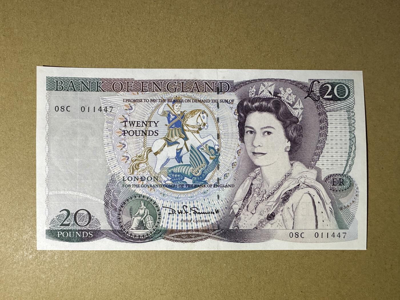 《张总收藏》165期-周日外币超精品 英格兰20镑 UNC- D序列莎翁水印 局部泛黄荧光