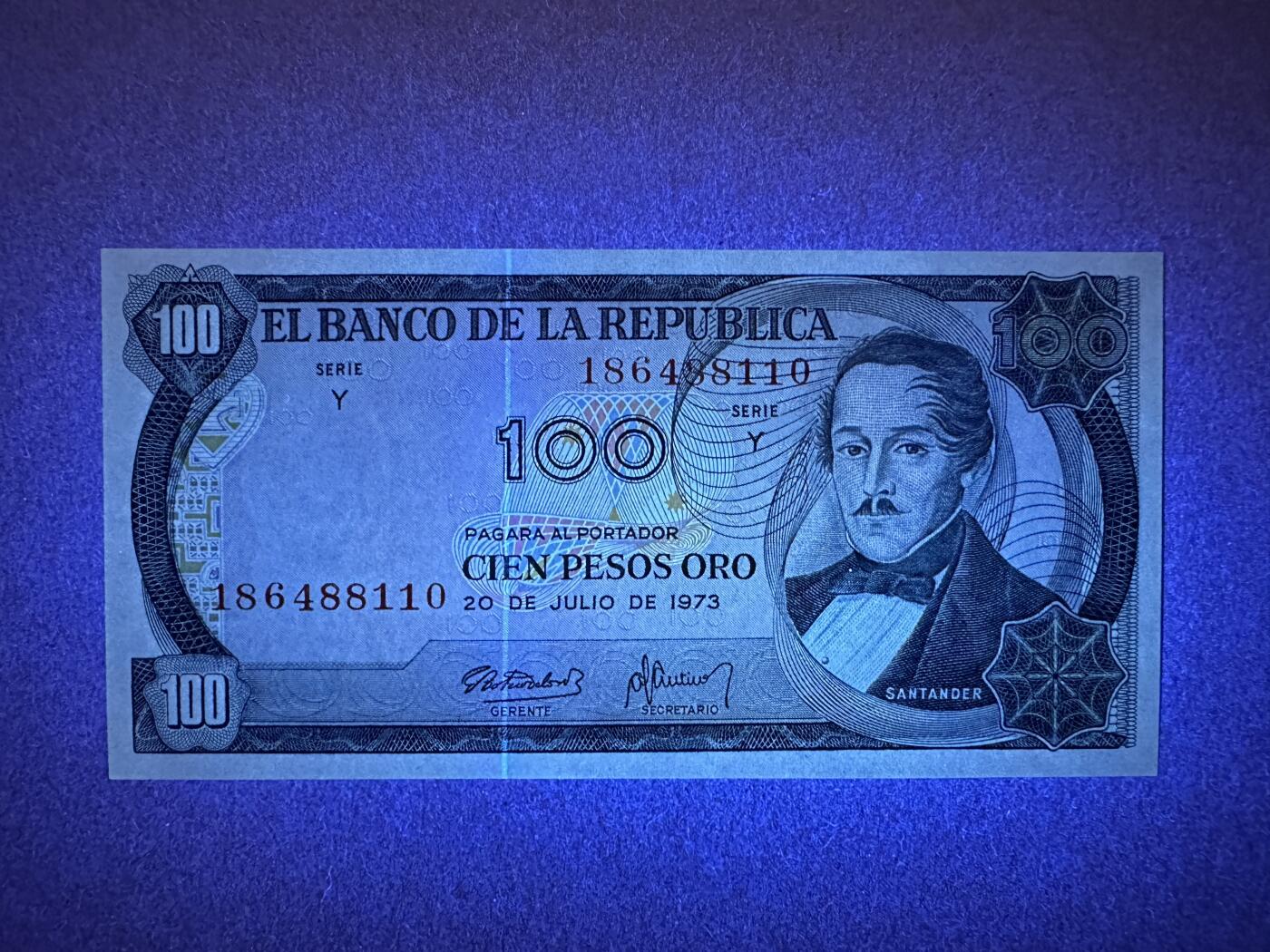 《张总收藏》165期-周日外币超精品 哥伦比亚100比索 UNC 1973年老版本