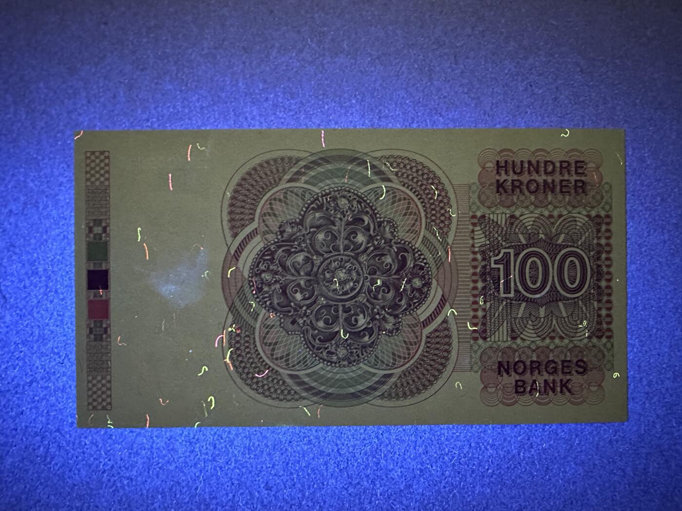 《张总收藏》165期-周日外币超精品 挪威100克朗 UNC 1992年 挪威作家科莱特 背面有一处荧光 无47