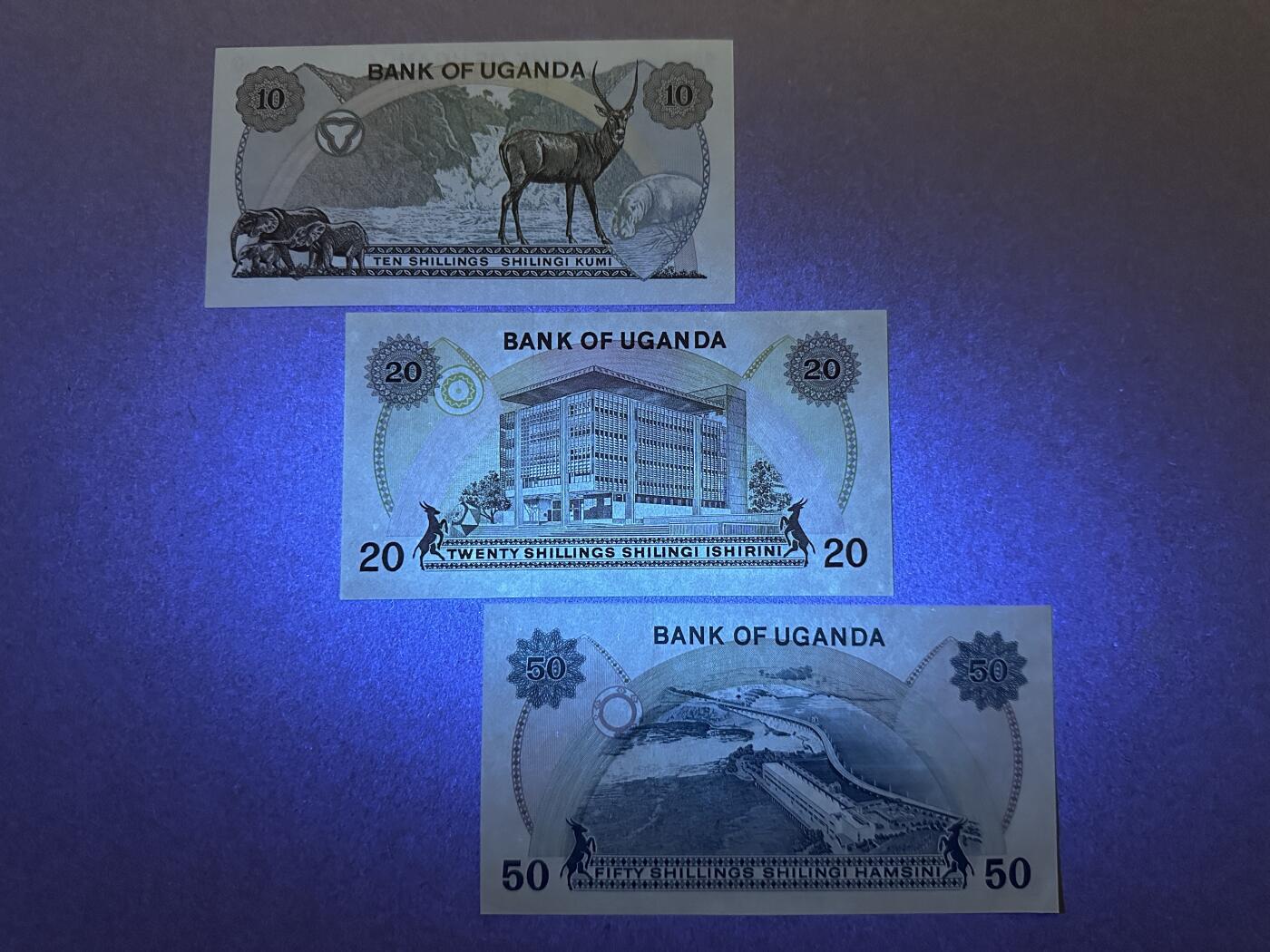 《张总收藏》165期-周日外币超精品 乌干达10、20、50先令3张 UNC 1973年版