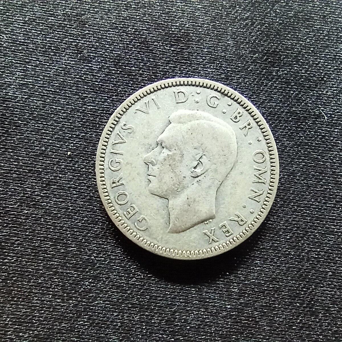 邮泉阁限时拍卖第十四场 各国硬币专场（拍卖结束后请付邮费，存留时间过长需全部邮寄） 英国1940年英格兰1先令0.500银币5.66克