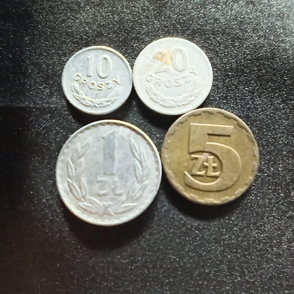 邮泉阁限时拍卖第十四场 各国硬币专场（拍卖结束后请付邮费，存留时间过长需全部邮寄） 波兰4枚