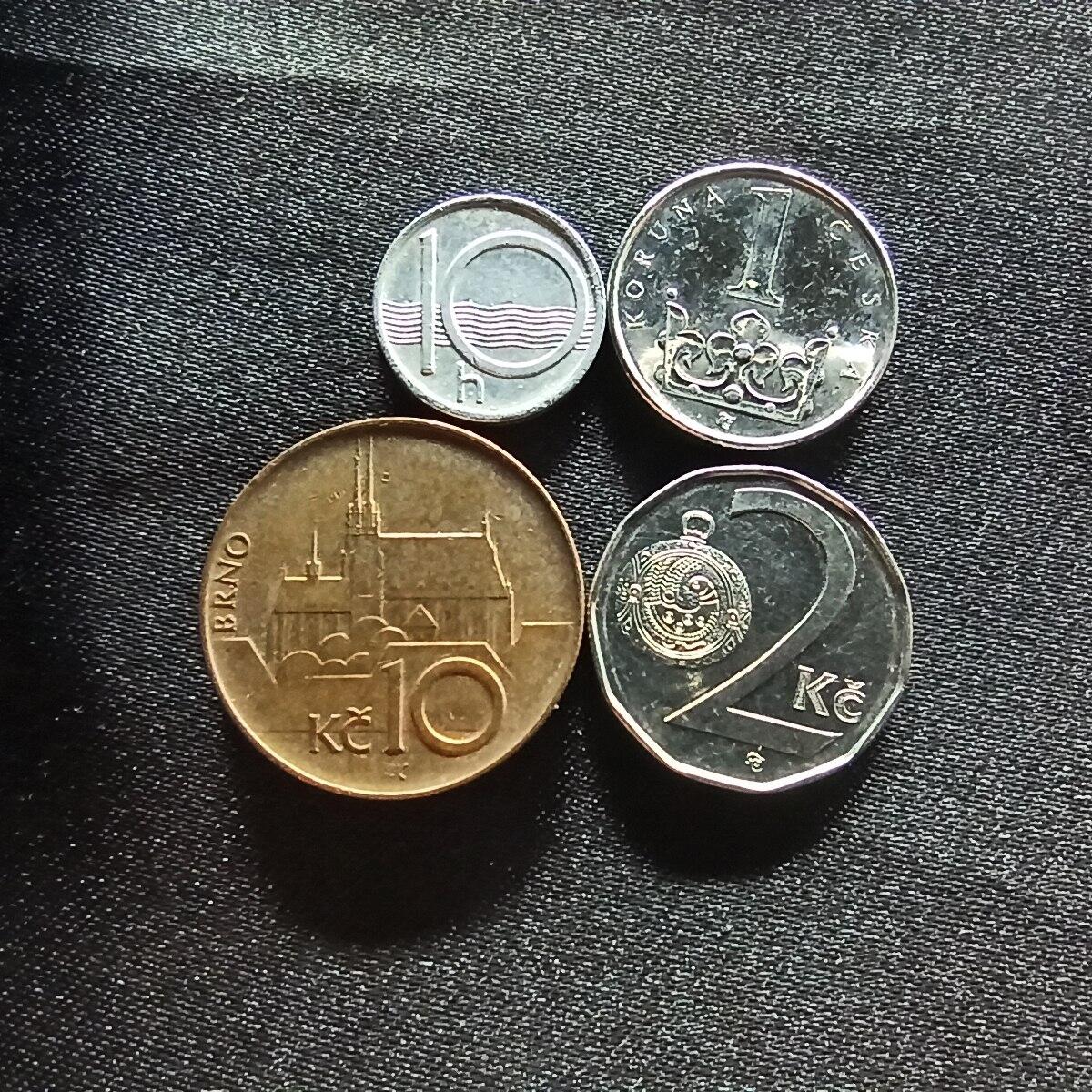 邮泉阁限时拍卖第十四场 各国硬币专场（拍卖结束后请付邮费，存留时间过长需全部邮寄） 捷克4枚