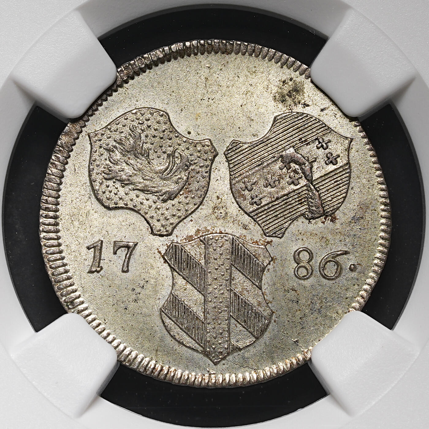 修遠堂世界钱币第三十八期 全场包邮 稀见品种 NGC MS64 1786年神圣罗马帝国-上奥地利-布尔高 6克鲁泽银币 NGC标签有误，非奥地利，实际上被归于德意志邦国钱币品类