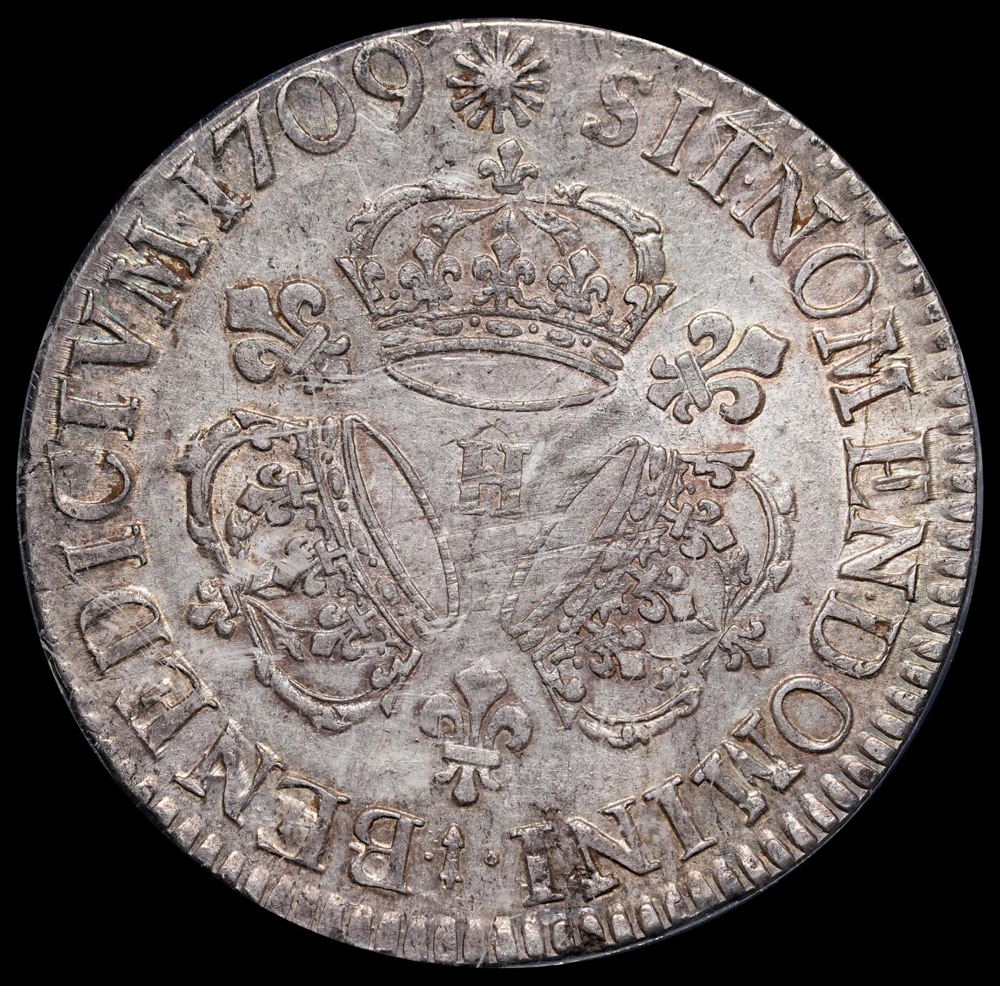 修遠堂世界钱币第三十八期 全场包邮 唯一冠军分 PCGS AU58 1709年法国1埃居大银币H厂铭 纸袋五彩 2023年SBP-VF35分成交价384美元 盒子有磕且轻微磨花 介意者请勿出价