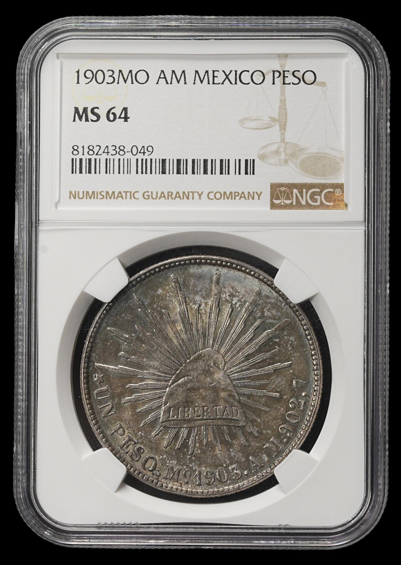 修遠堂世界钱币第三十八期 全场包邮 NGC MS64 1903年墨西哥1比索鹰洋大银币 阴阳面包浆 一面极美五彩 一面黄油彩 观感极佳 2020年SBP同分白币成交价552美金