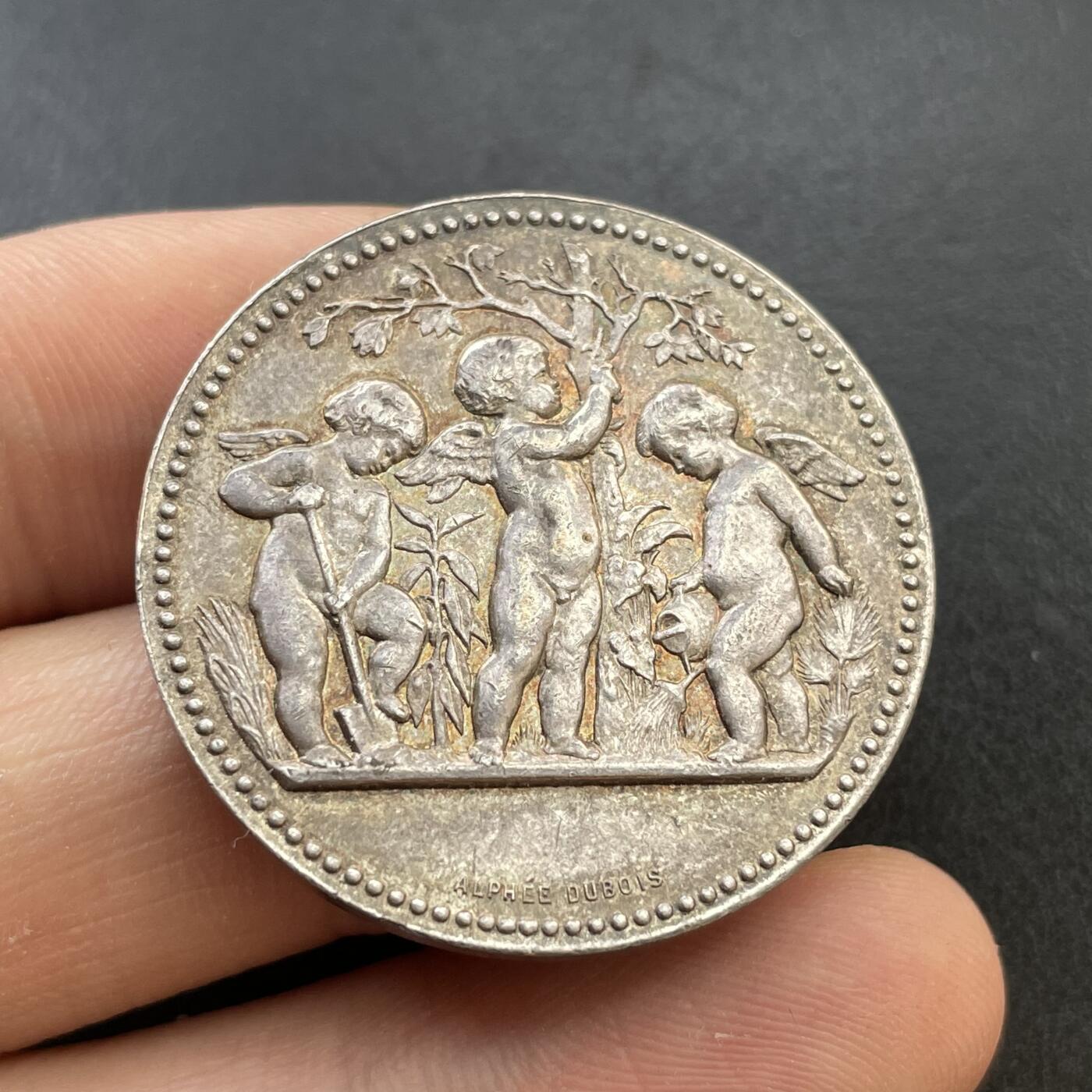 「木头集藏」章牌专场-第46期 A.Dubois～法国皮卡第园艺学会银章    直径：32 mm，15 g，边铭：丰饶角 ARGENT