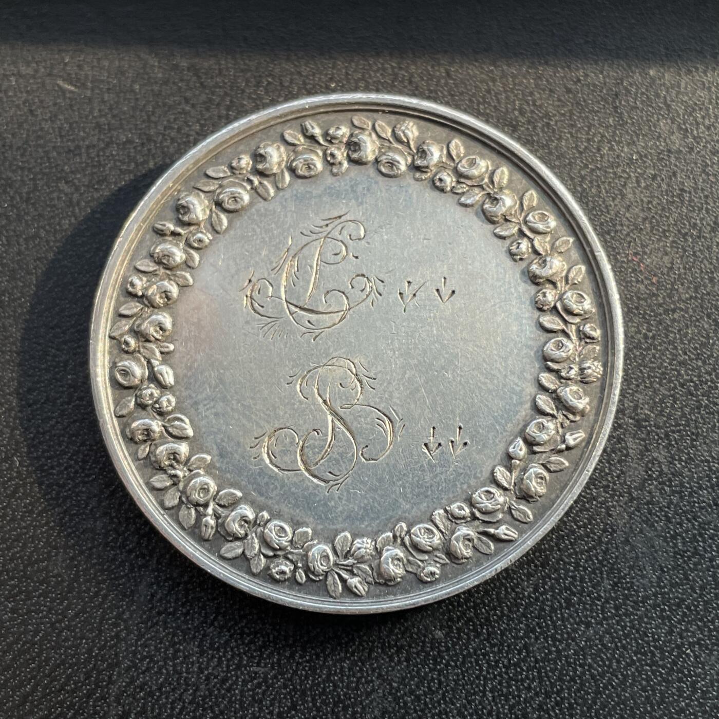 「木头集藏」章牌专场-第46期 法国婚礼银章  直径：36 mm，21.5g，边铭：油灯  （1832-1841年）