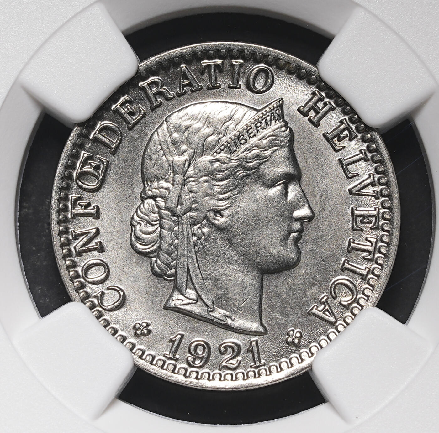 修遠堂世界钱币第三十八期 全场包邮 NGC MS64 1921年瑞士20 RAPPEN