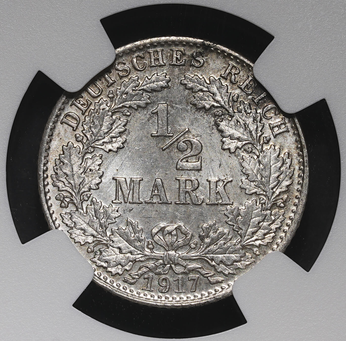 修遠堂世界钱币第三十八期 全场包邮 NGC MS65 1917年德国1/2马克银币 D厂铭