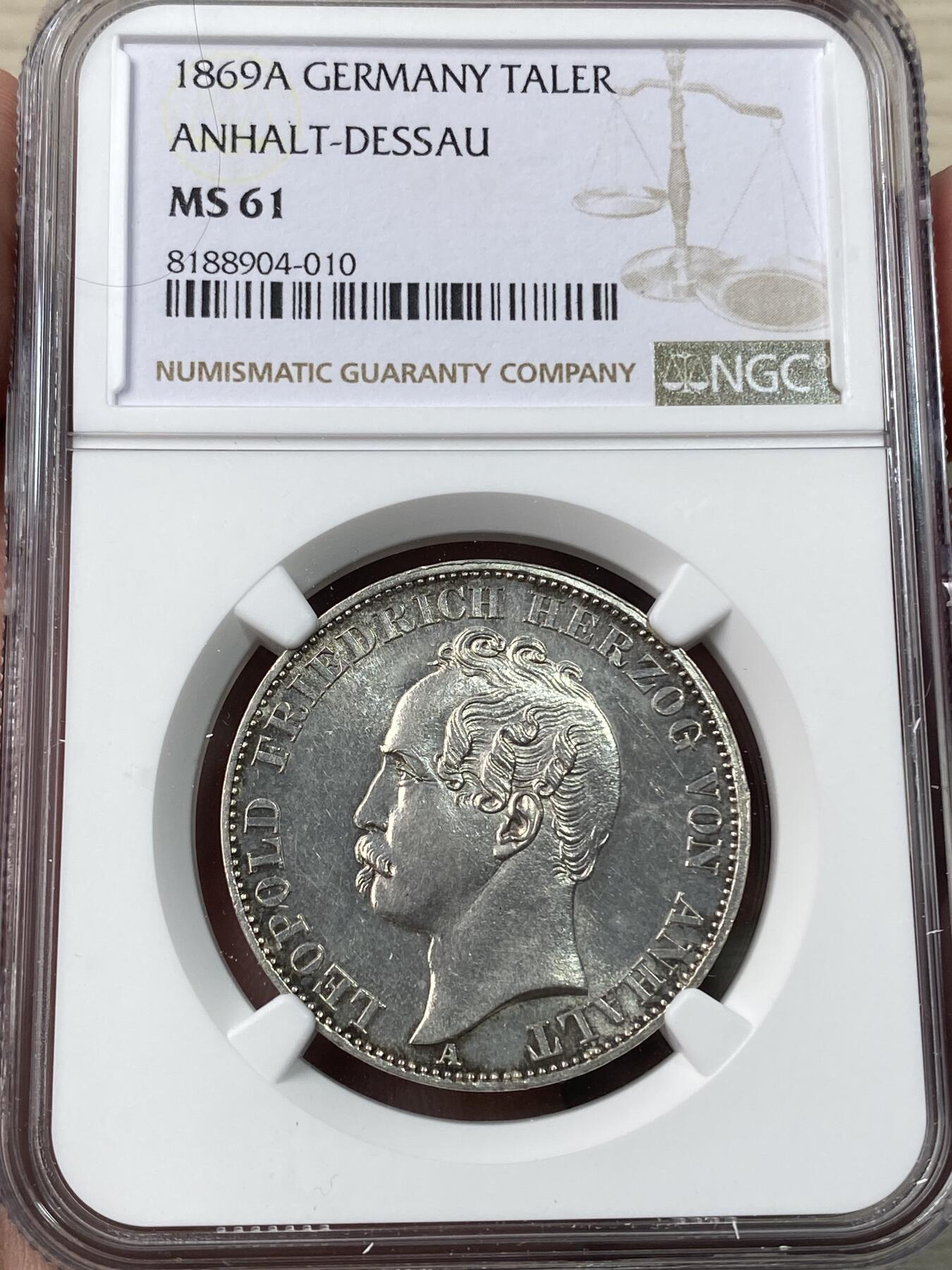 万国钱币拍卖第033期 NGC MS61 1869年德国安哈尔特-德邵双熊流通1泰勒 全熊毛转光 难度品种 属同分中相当能打选手