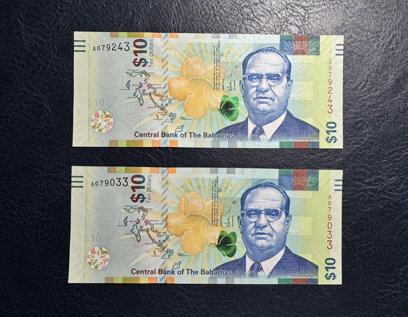 收藏联盟Quantum Auction 第373期拍卖  巴哈马2016年10元首发A冠两张 品相全新UNC 火烈鸟