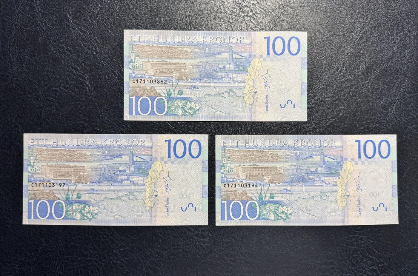 收藏联盟Quantum Auction 第373期拍卖  瑞典2016年100克朗三张 品相UNC 女星葛泰丽.嘉宝 