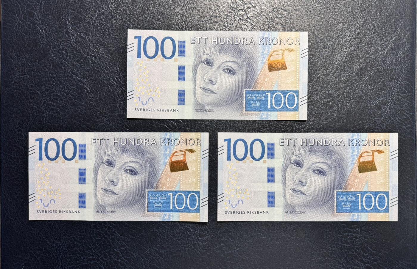 收藏联盟Quantum Auction 第373期拍卖  瑞典2016年100克朗三张 品相UNC 女星葛泰丽.嘉宝 