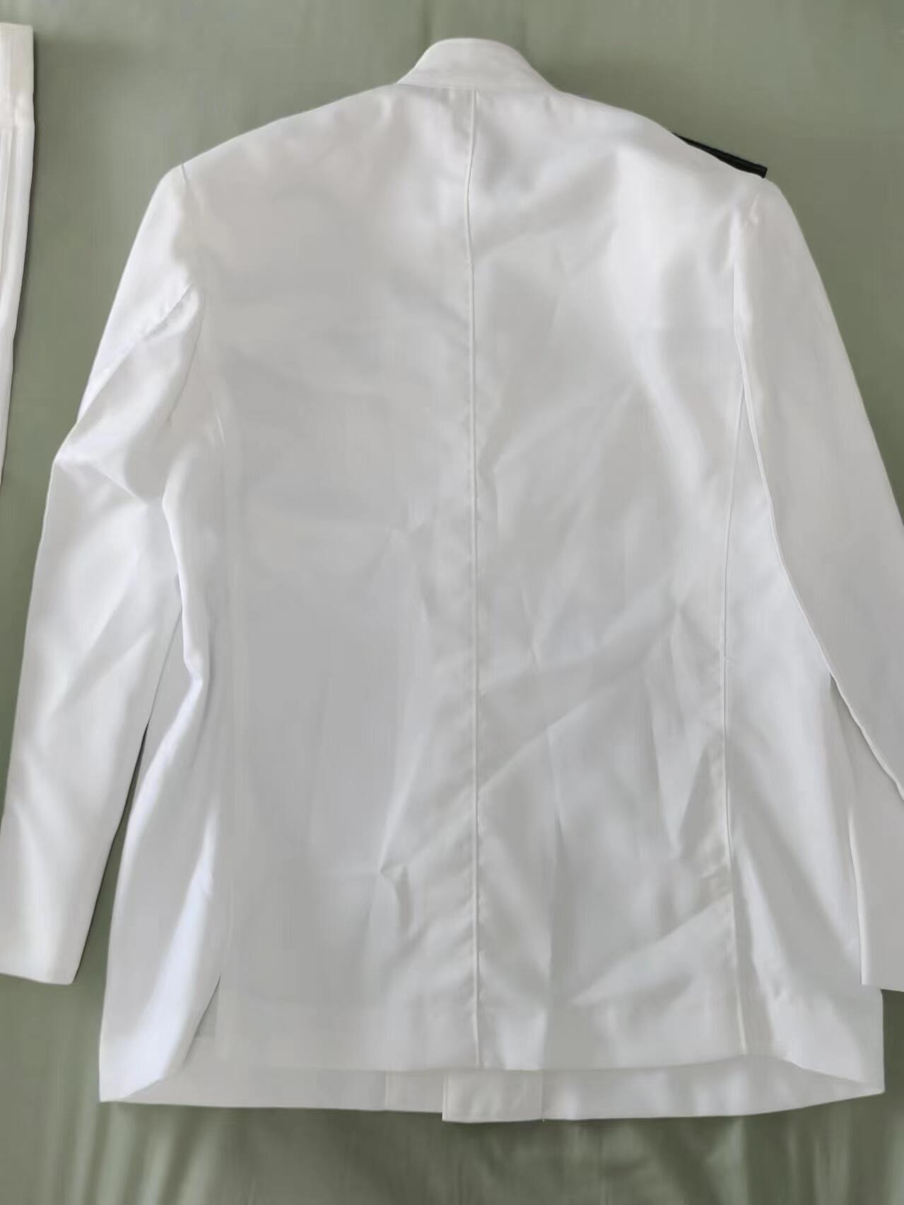 RimeNova韵星2024军品类秋季拍卖会-- RimeNova 2024 Autumn Militaria Sale 海军副司令夏复翔白甲军服（上衣、裤子），姓名牌，勋略，办公牌