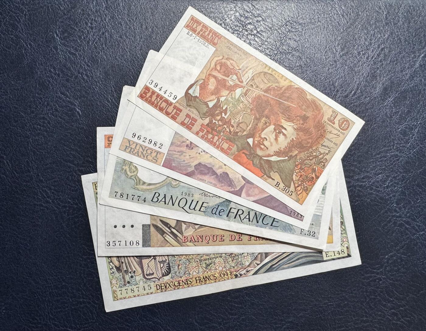 收藏联盟Quantum Auction 第373期拍卖  法国1978-92年10-200法郎 非全新 品相如图 无针孔原票
