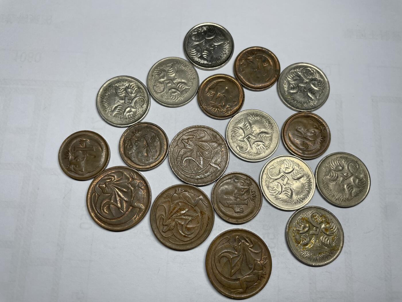 每日一拍，2024年集古藏今外币拍卖第十四期-第4场—（总第134拍），可以寄存60天，满160元包邮。 澳大利亚18枚
