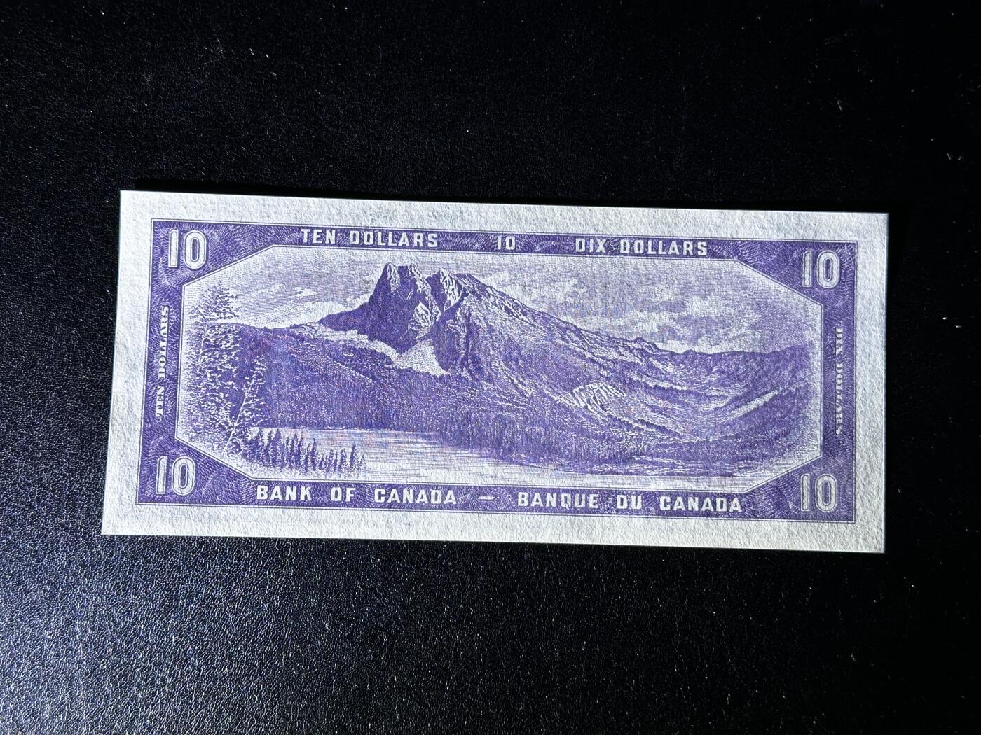 《外钞收藏家》第四百一十一期 1954年加拿大10元 全新UNC 魔鬼脸