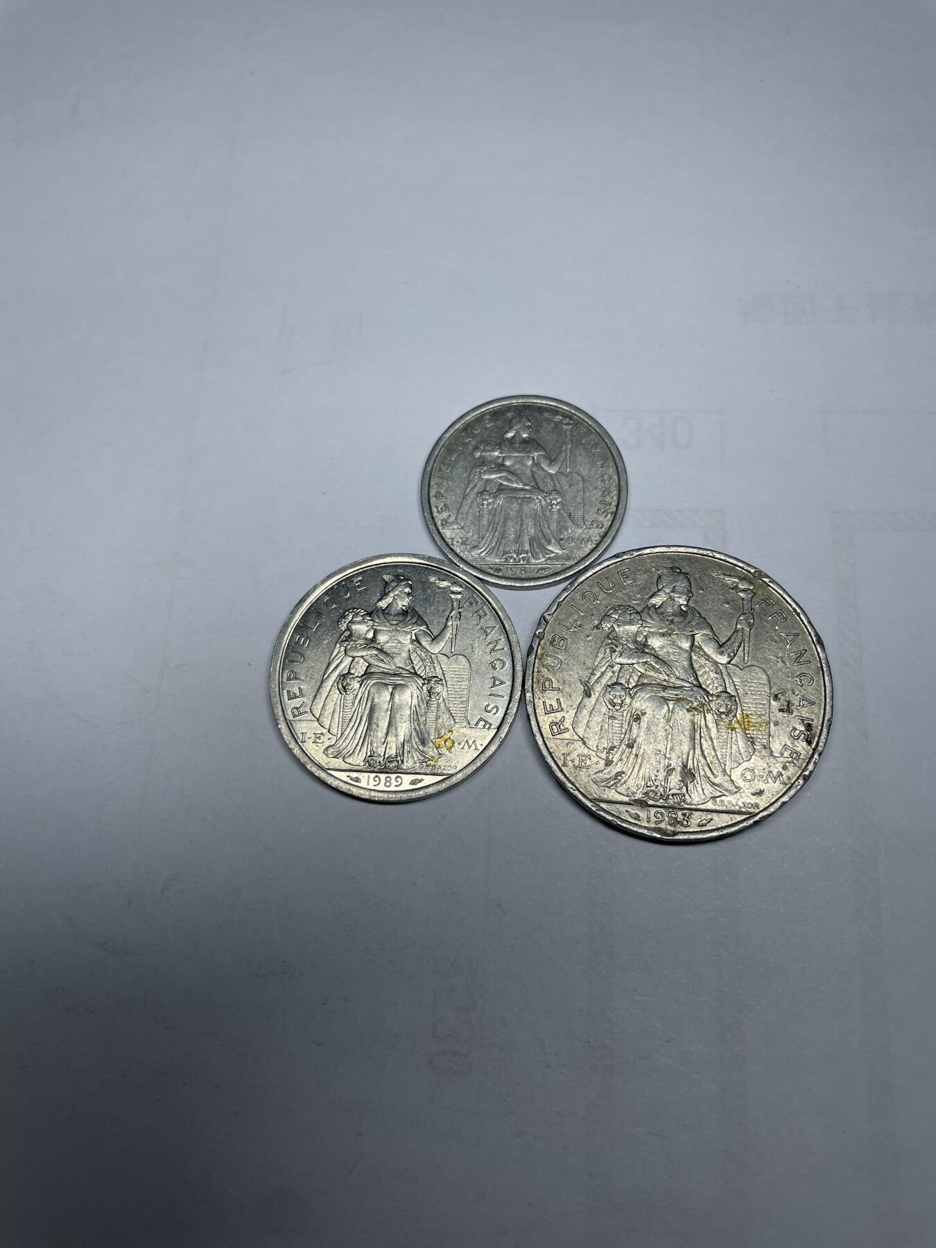每日一拍，2024年集古藏今外币拍卖第十四期-第4场—（总第134拍），可以寄存60天，满160元包邮。 法属波利尼亚西亚3枚